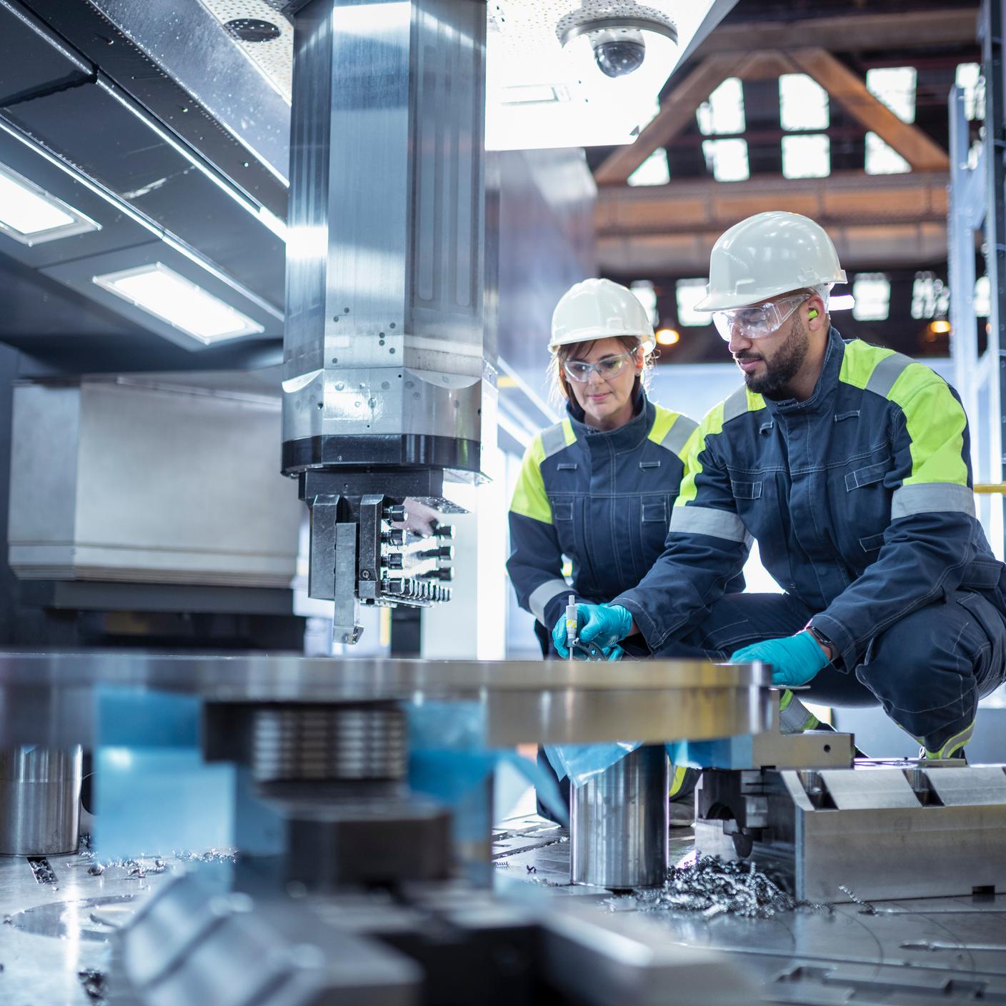 specialist lathe operators in steelworks